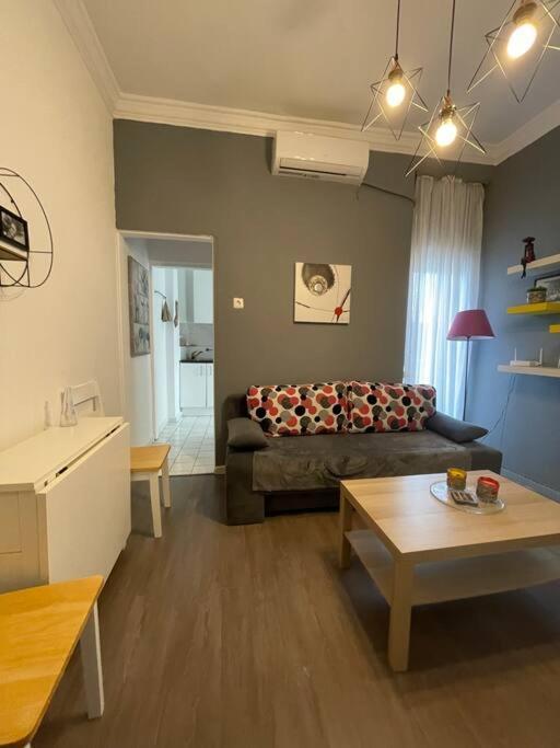 Studio 7 Tesalonika Bagian luar foto